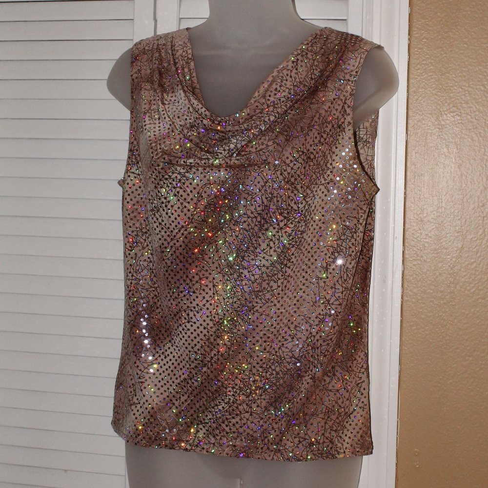 Western Connection GORGEOUS cowl neck top!